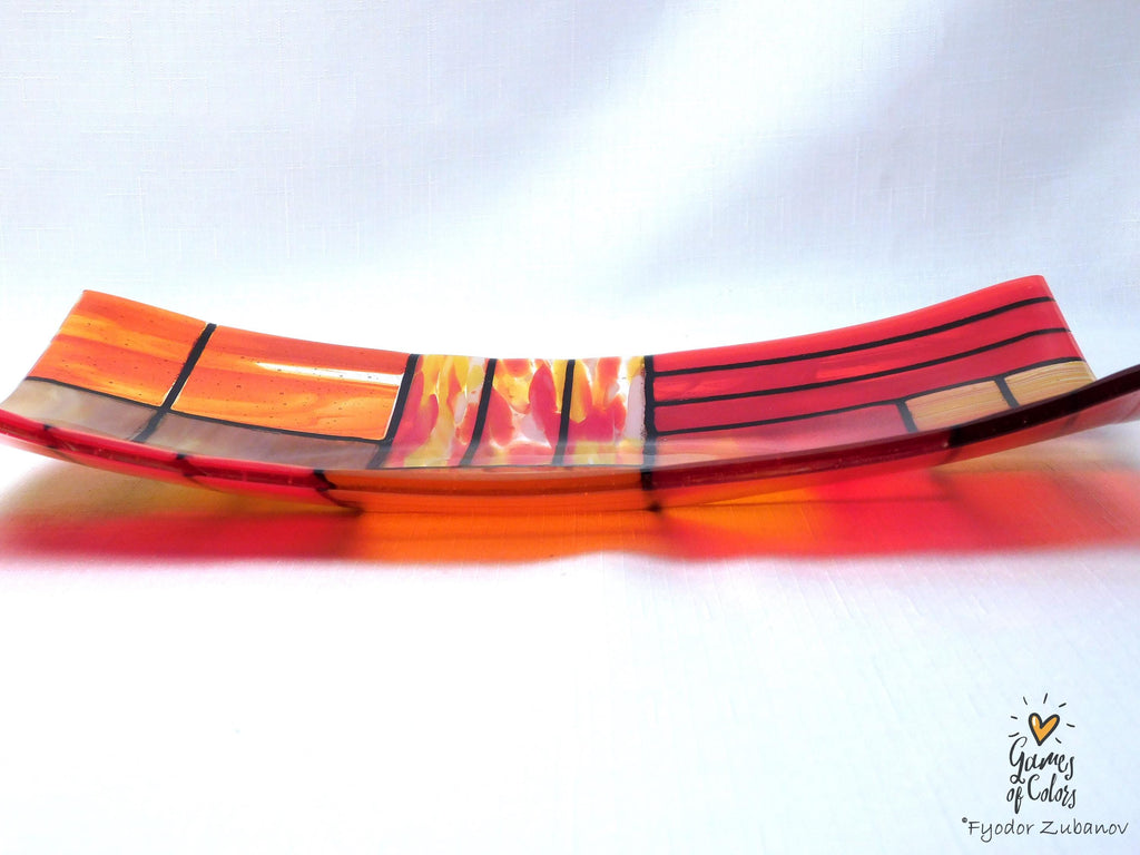 Fused Glass Plate "A Gentle Color Mix - Oranges": Geometric Design, Food Safe