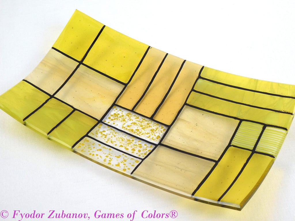 A rectangular fused glass plate "A Gentle color mix - Yellows"; Decorative Plate; professional look; food safe; art glass;