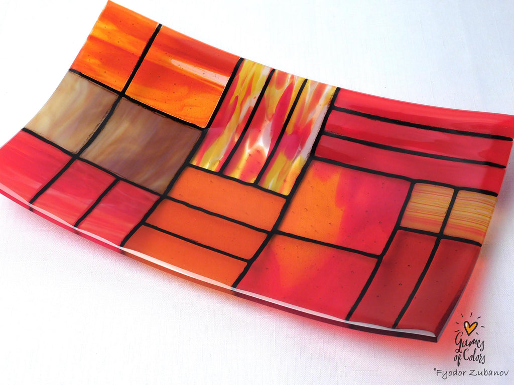 Fused Glass Plate "A Gentle Color Mix - Oranges": Geometric Design, Food Safe