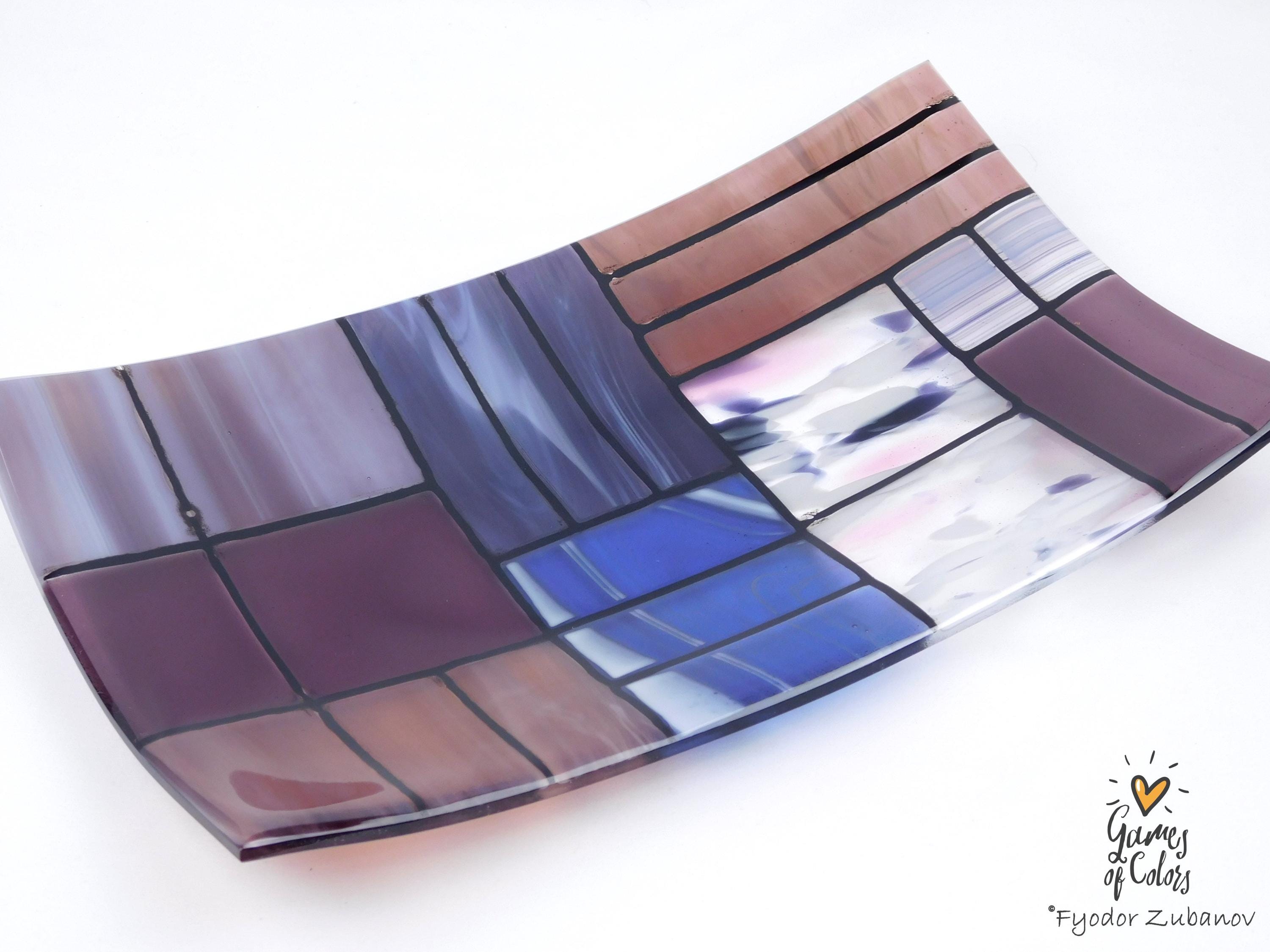 Fused Glass Plate "A Gentle Color Mix - Purples": Geometric Design, Food Safe