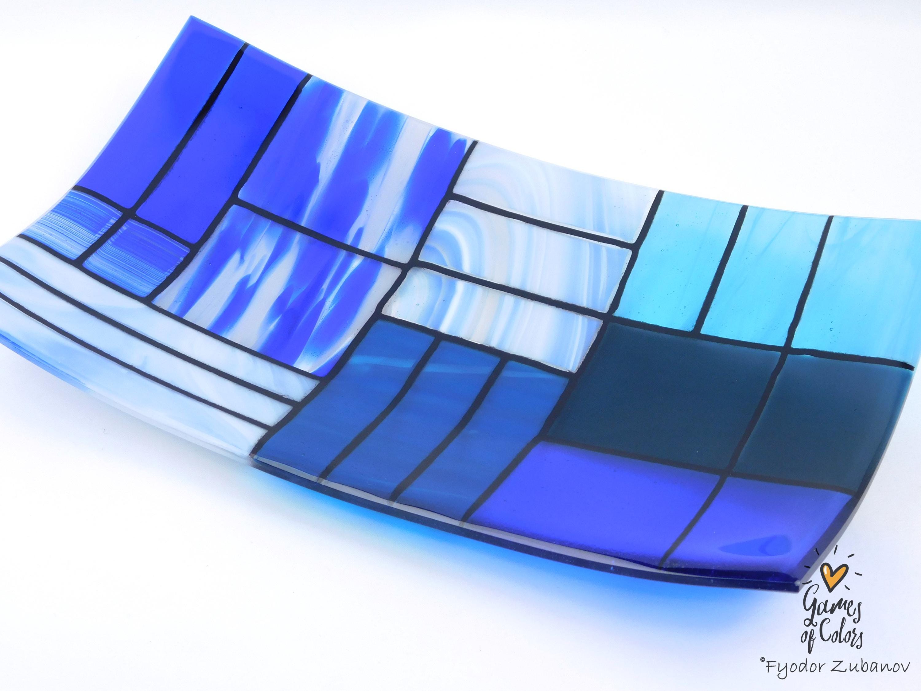 Fused Glass Plate "A Gentle Color Mix - Blues": Geometric Design, Food Safe