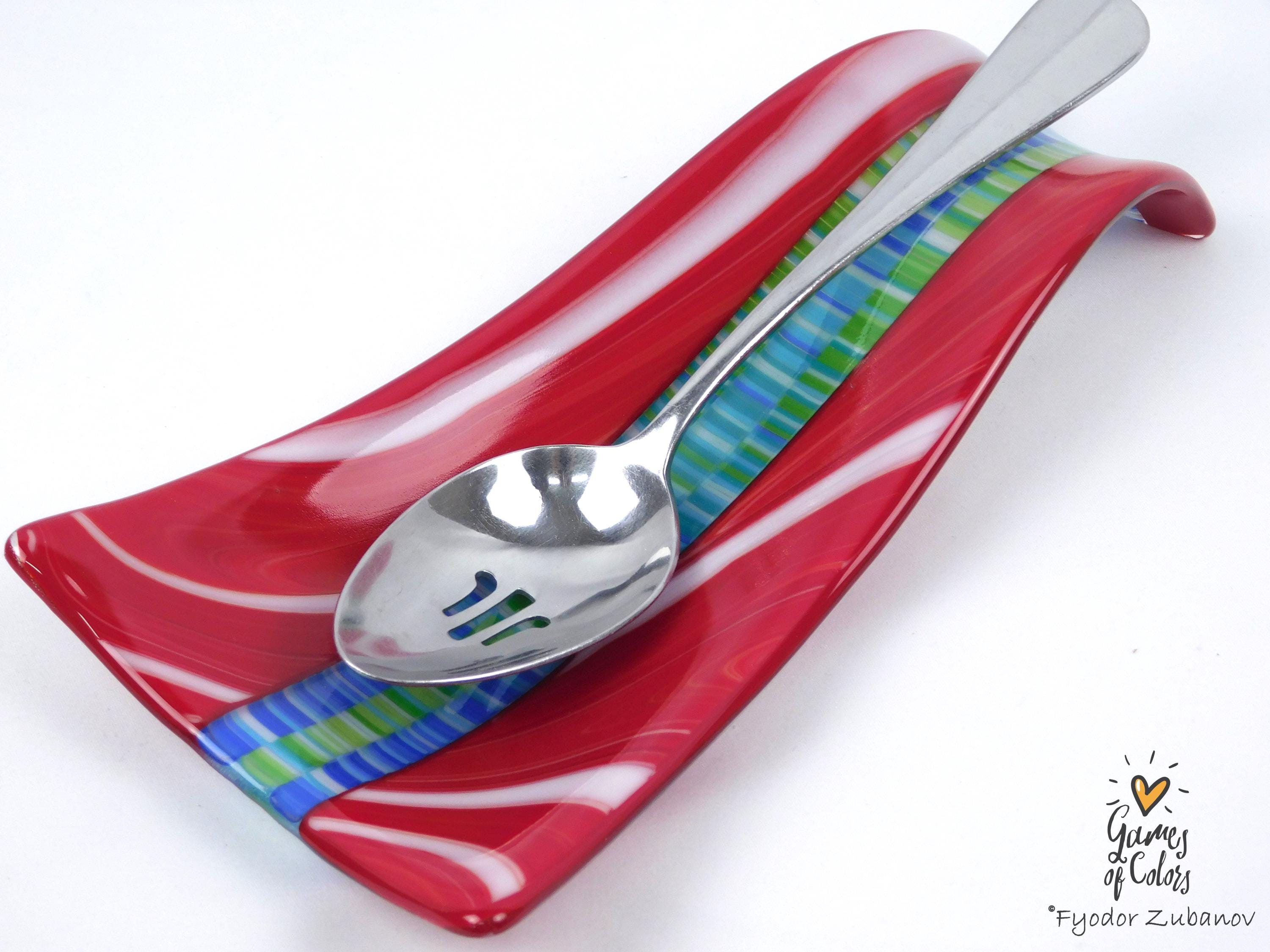 A fused glass decorative spoon rest "Times square"