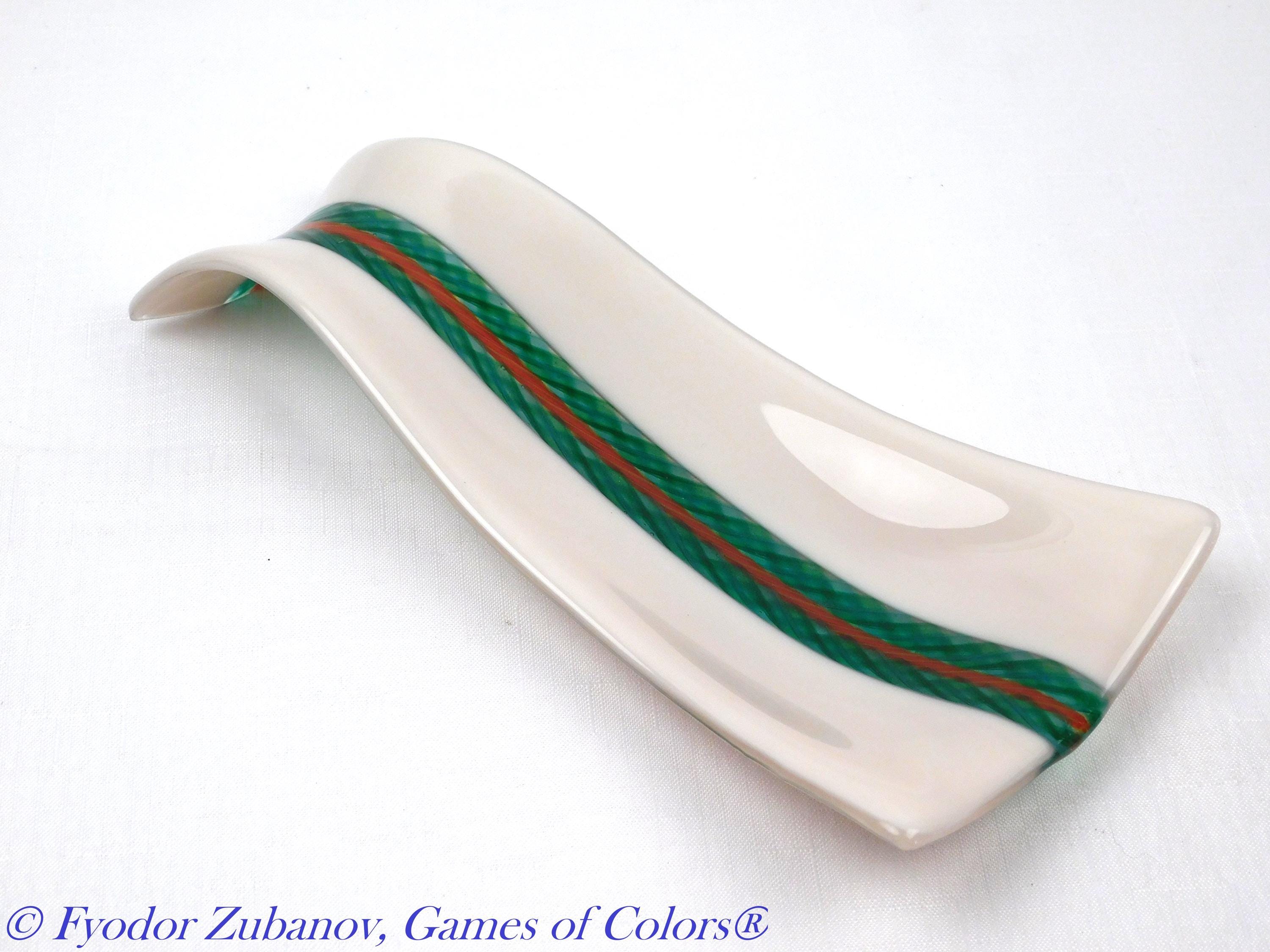 A hand-crafted glass decorative spoon rest "Grean stream"; fused glass; kitchen accent