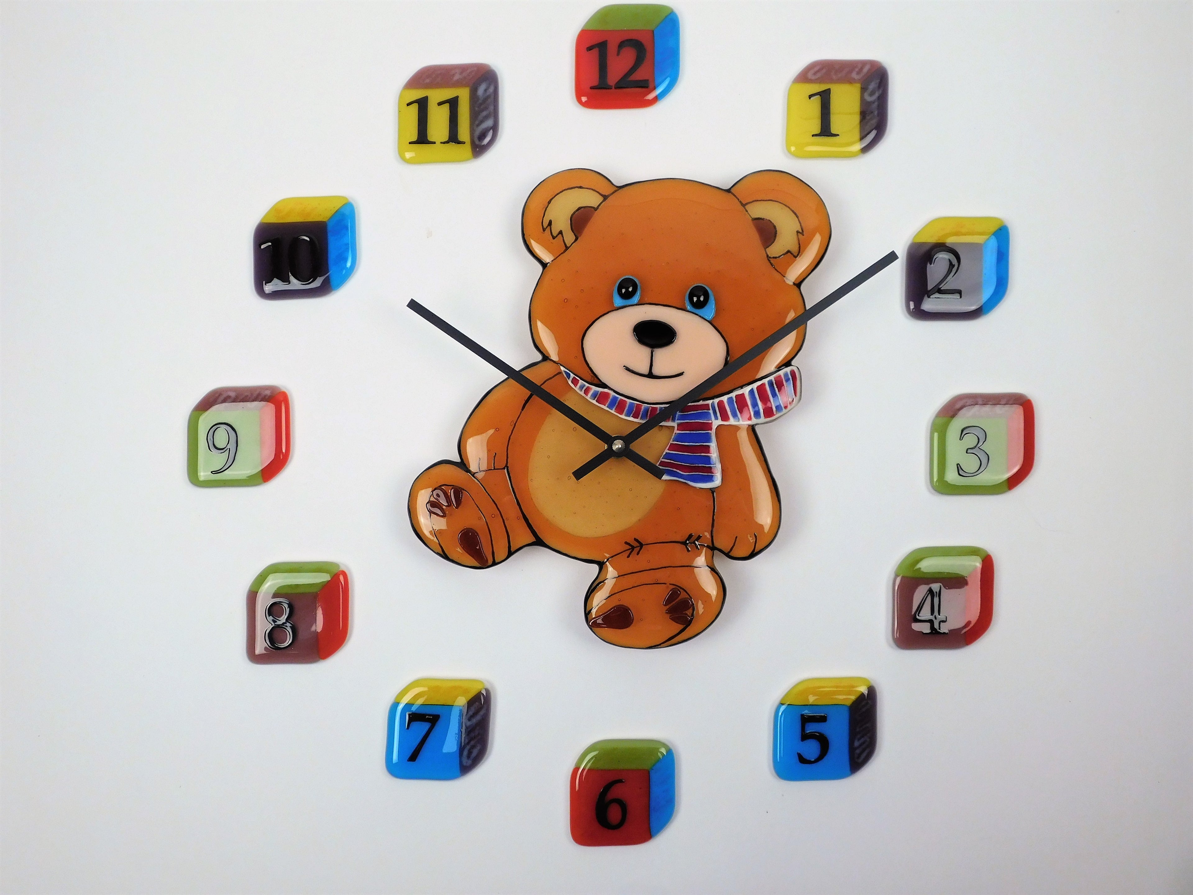 Wall clock Teddy Bear