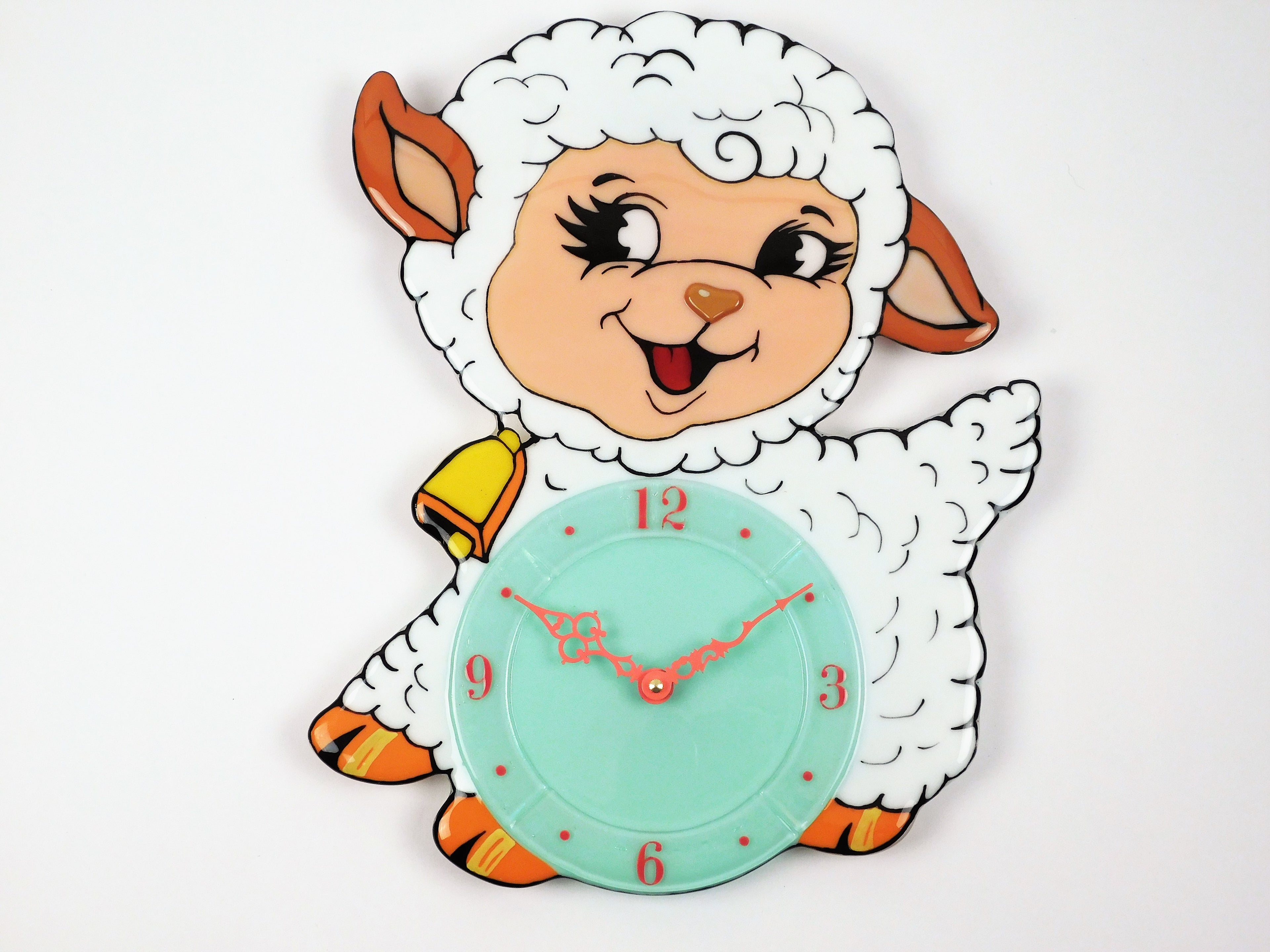 Wall clock A sheep