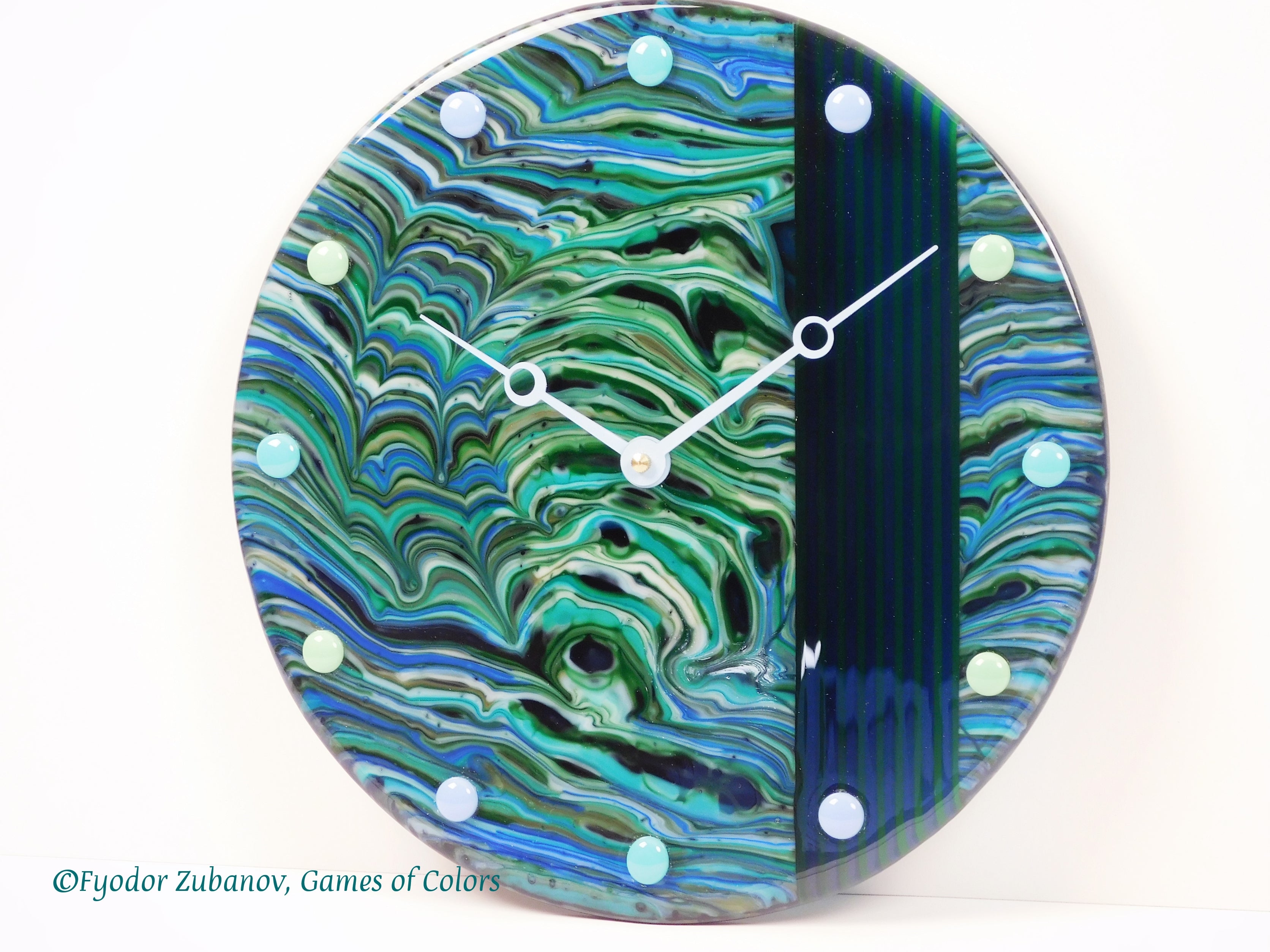 Wall clock Malachite casket