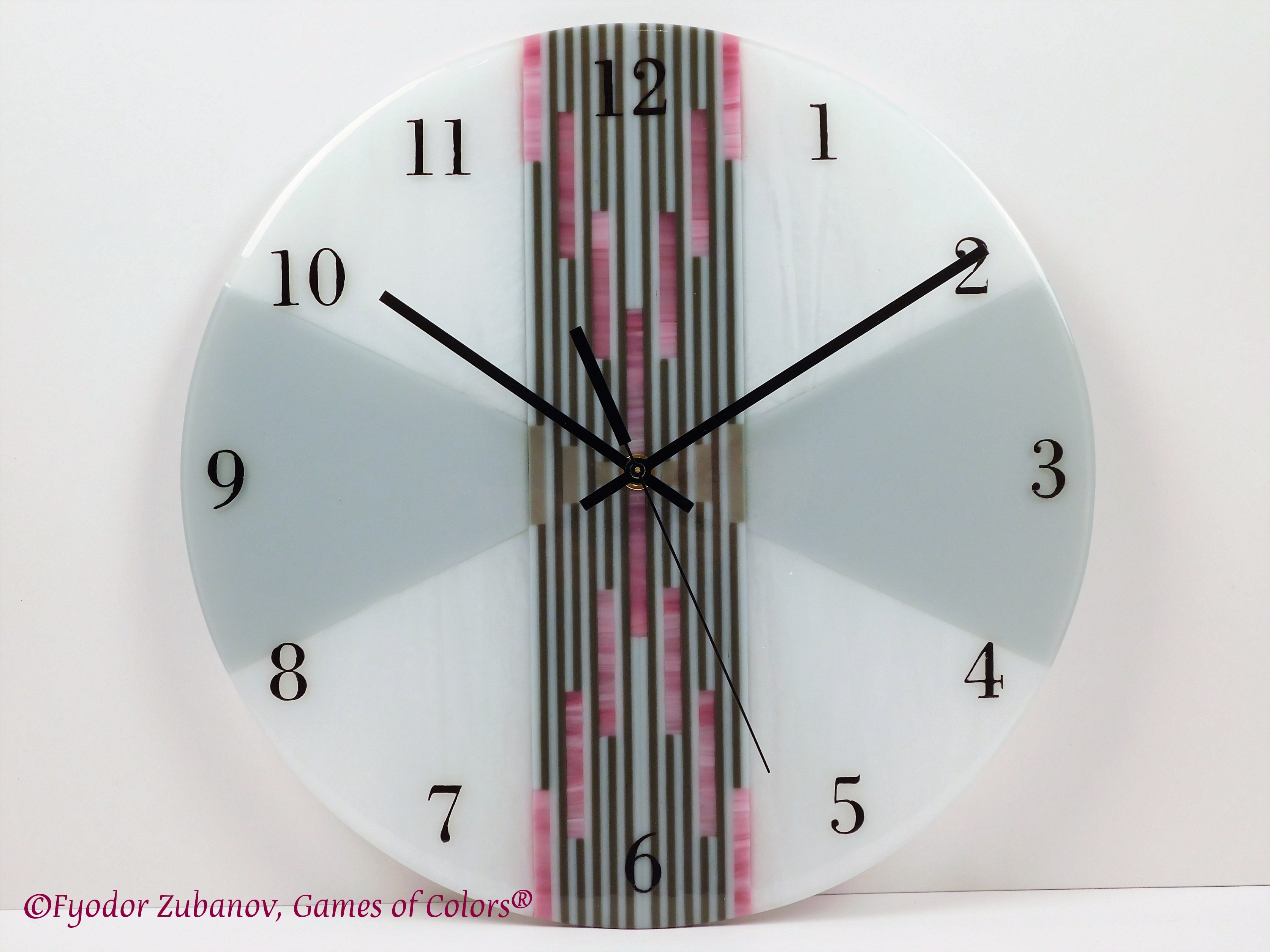 Wall clock Pink and Gray
