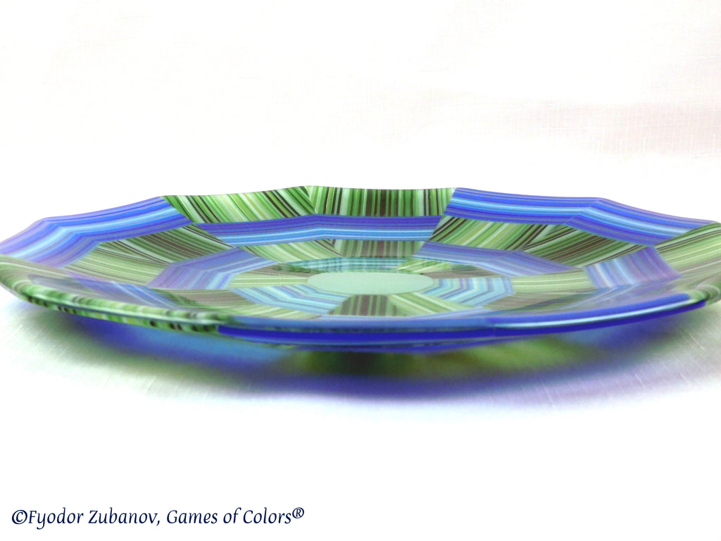Fused glass plate Round ribbons