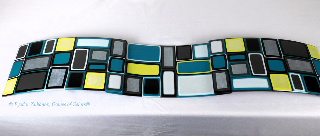 A decorative table element "A wave"