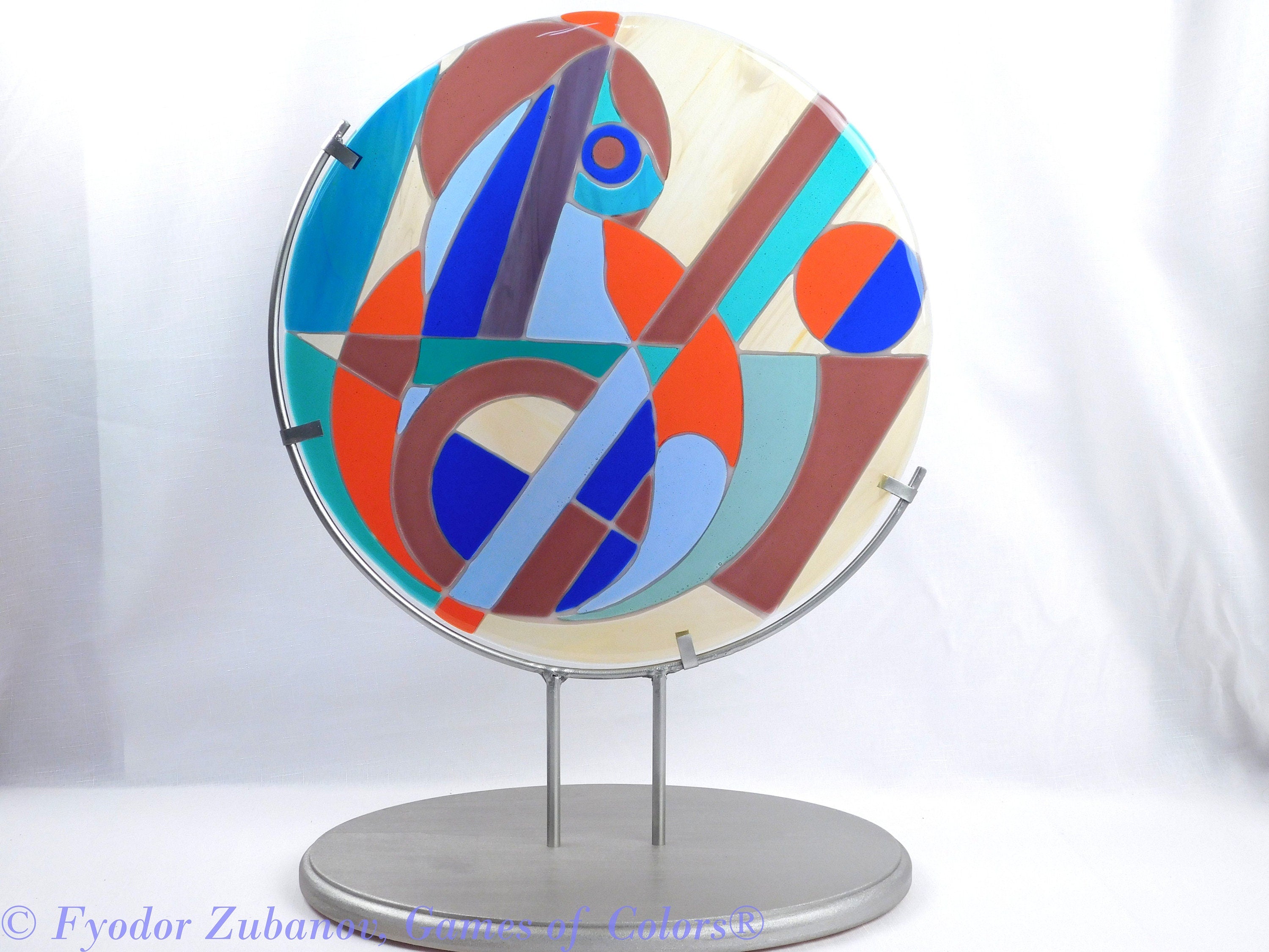 Sun catcher "Playful cat"; stained glass imitation; fused glass; display stand included.