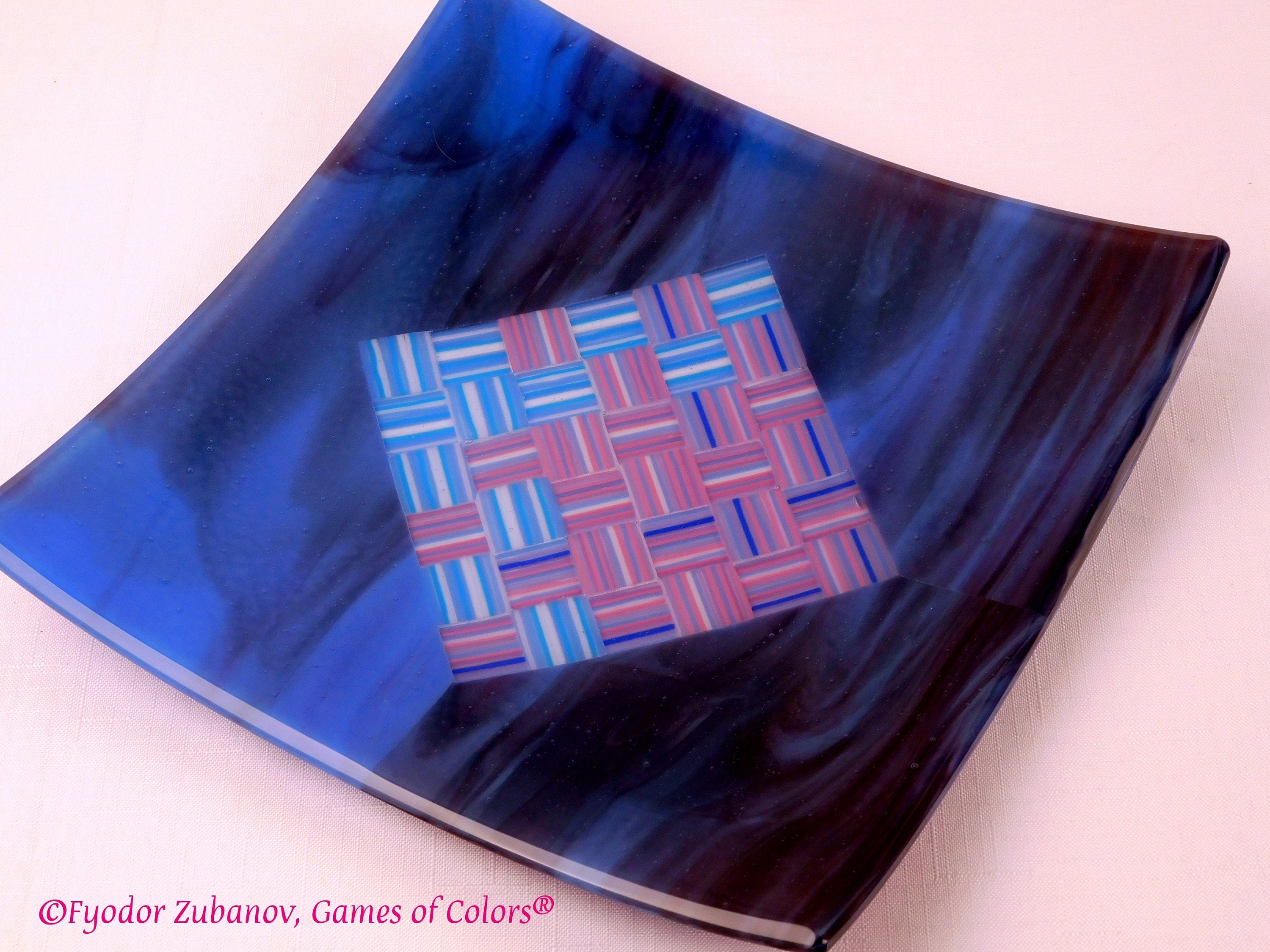 A decorative square plate "Woven ribbons in the diamond"; fused glass; geometrical design; art glass; centerpiece;