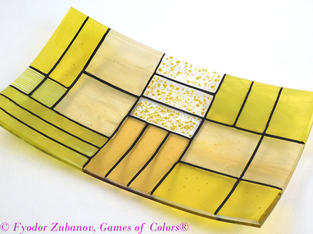A rectangular fused glass plate "A Gentle color mix - Yellows"; Decorative Plate; professional look; food safe; art glass;