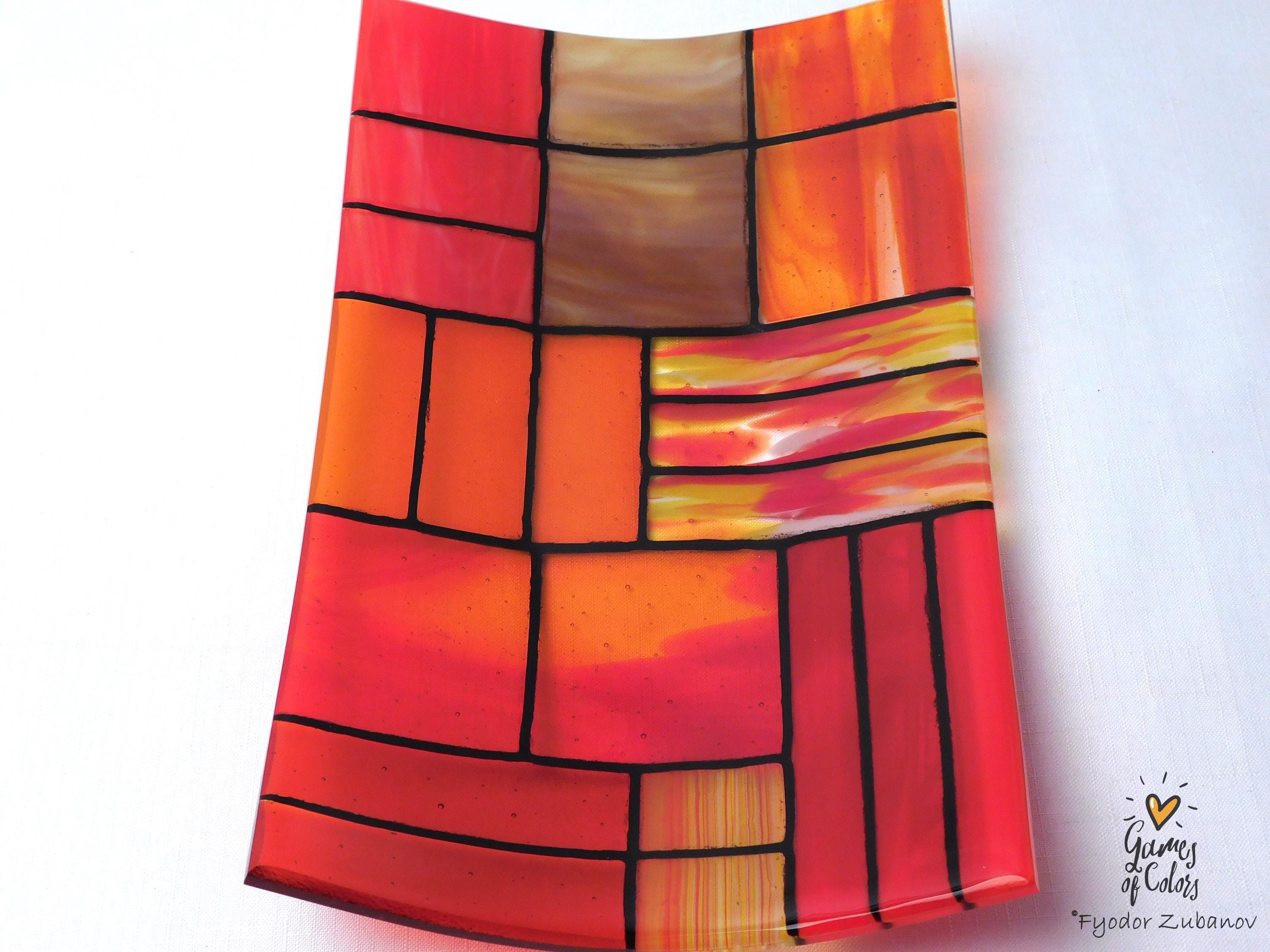 Fused Glass Plate "A Gentle Color Mix - Oranges": Geometric Design, Food Safe