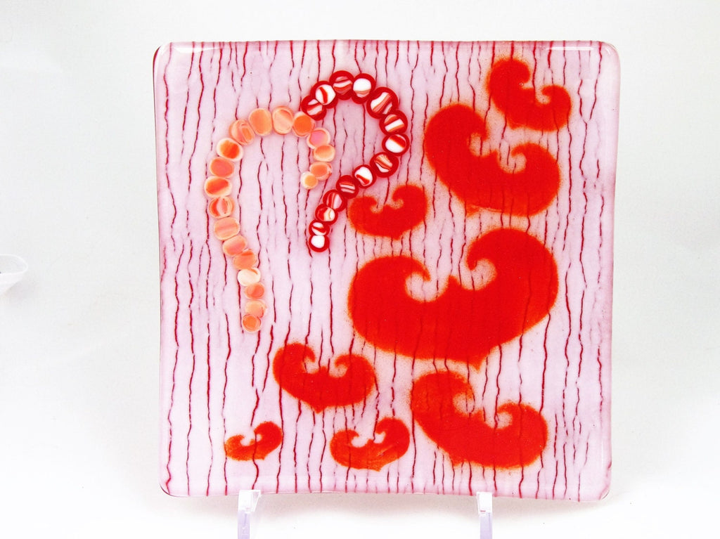 Flying Hearts Glass Plate: Valentine's Day Decor (8x8 inches)