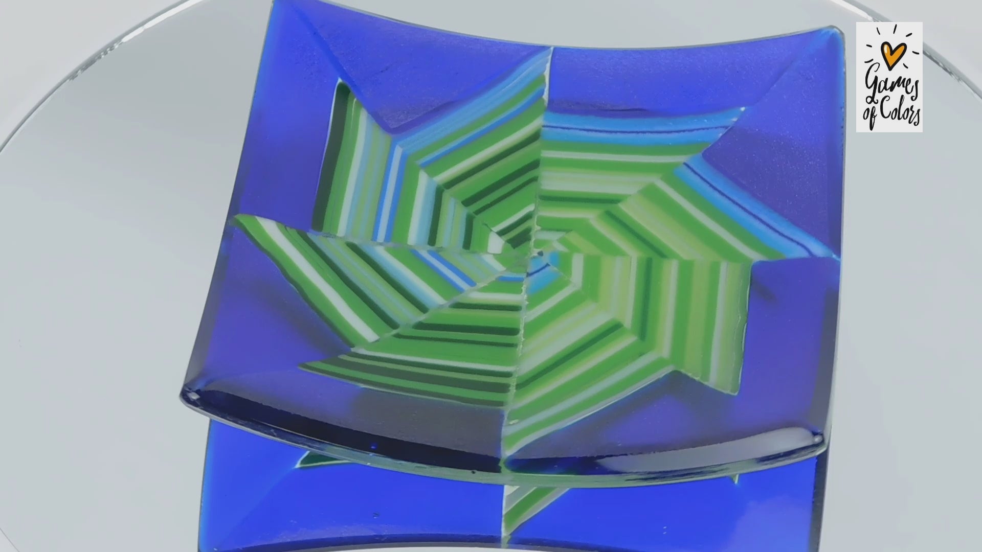 Vortex Bloom plate—Velvet cascade